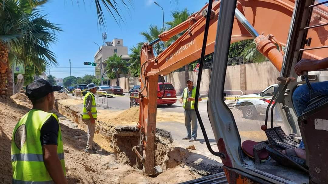 بدء مشروع فصل شبكتة الامطار بدء مشروع فصل شبكتة الامطار
