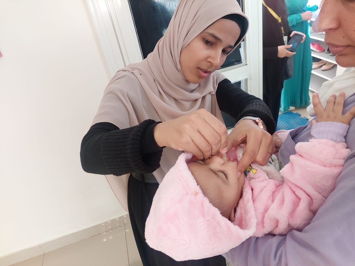 التطعيم ضد شلل الأطفال (3)