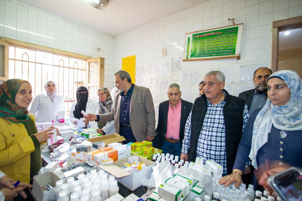 فحص وعلاج 1631 حالة بقافلة جامعة طنطا الطبية بمركز سمنود (2)