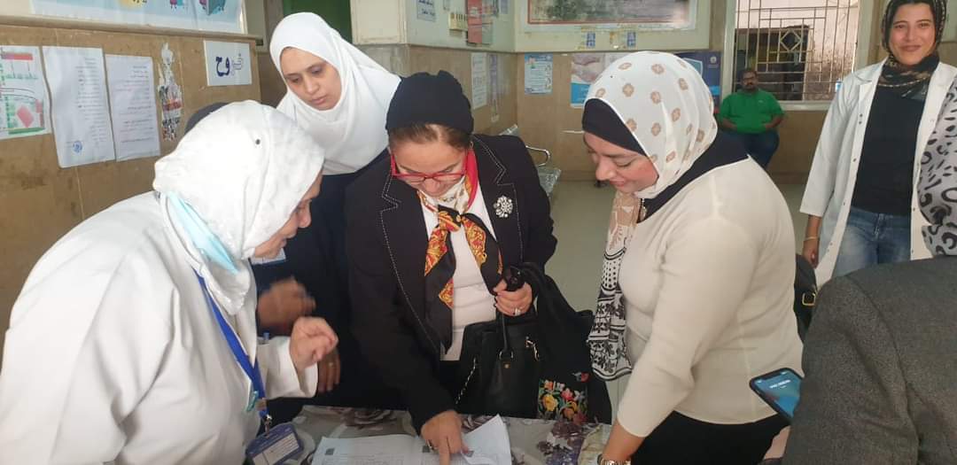 صحة الإسكندرية تتابع حملة التطعيم ضد مرض شلل الأطفال بالمناطق النائية (3)