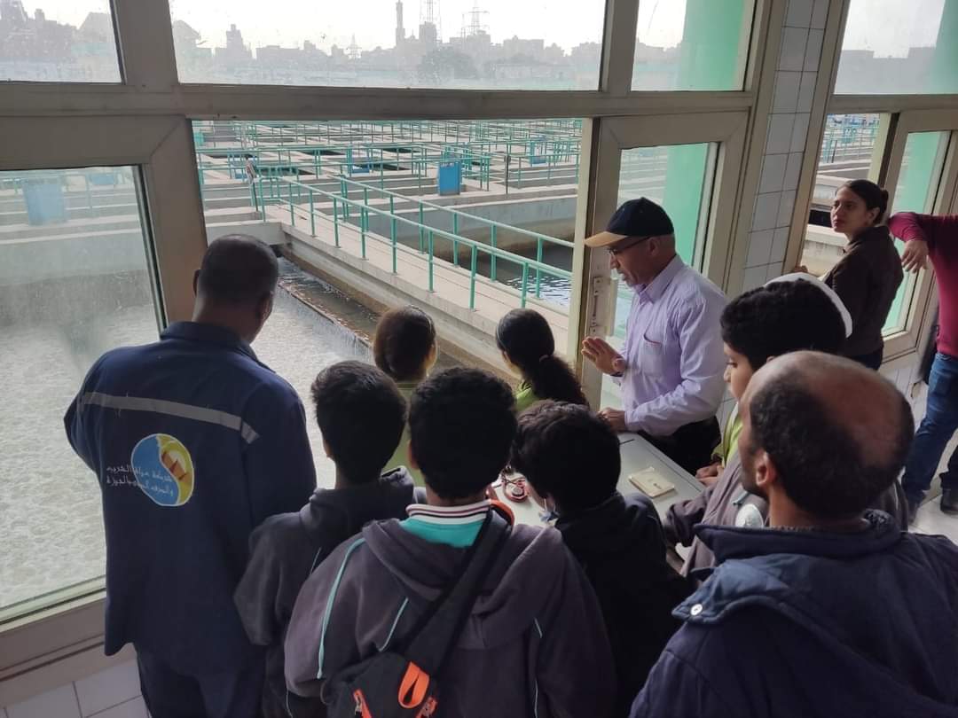 زيارة طلبة معهد الحصري الأزهري لمحطة مياه إمبابة