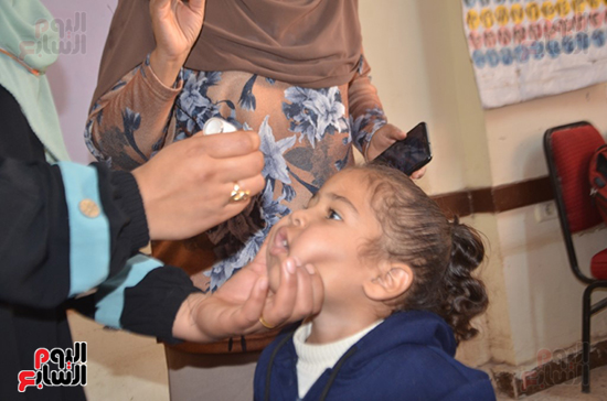 تطعيمات-بالمدارس-ضمن-الحملة-القومية-للتطعيم-ضد-شلل-الأطفال
