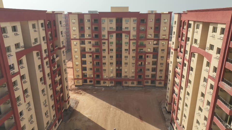 الوحدات السكنية (9)