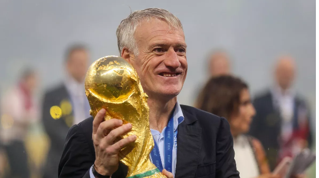 قاد ديشان فرنسا إلى نهائيات كأس العالم 2018