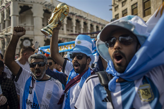 احتفالات جماهير الأرجنتين (7)