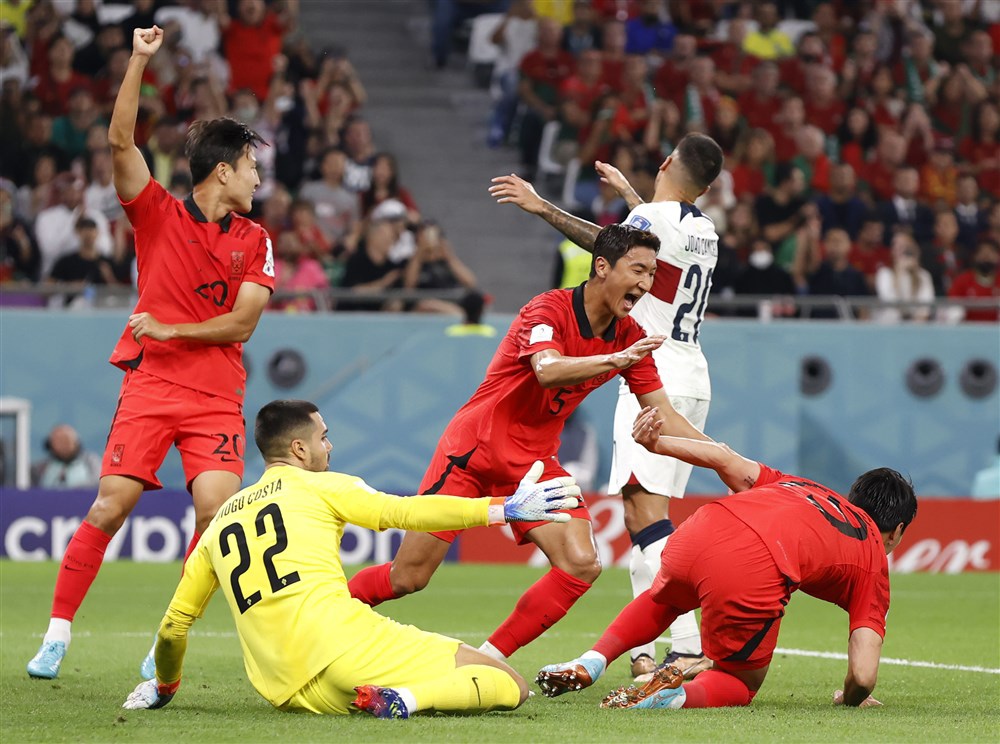 مباراة كوريا الجنوبية ضد البرتغال (11)