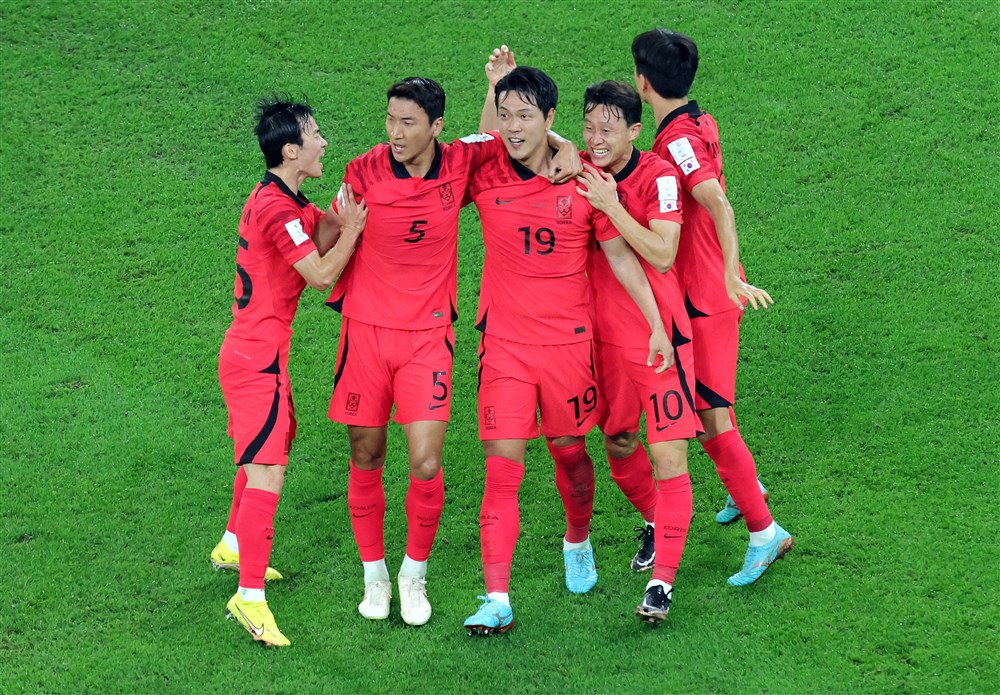 مباراة كوريا الجنوبية ضد البرتغال (10)