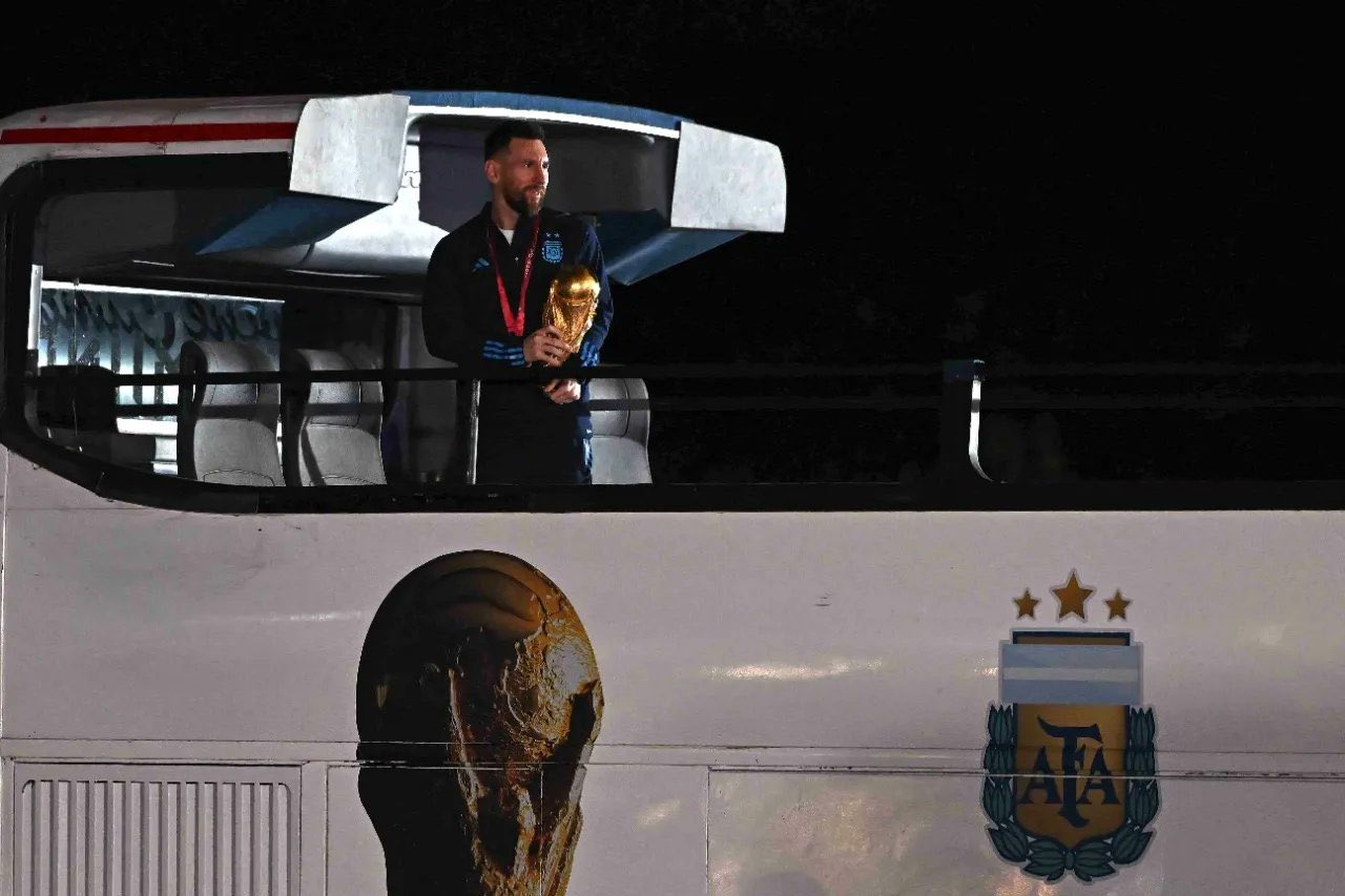 حافلة الأرجنتين لحظة الوصول