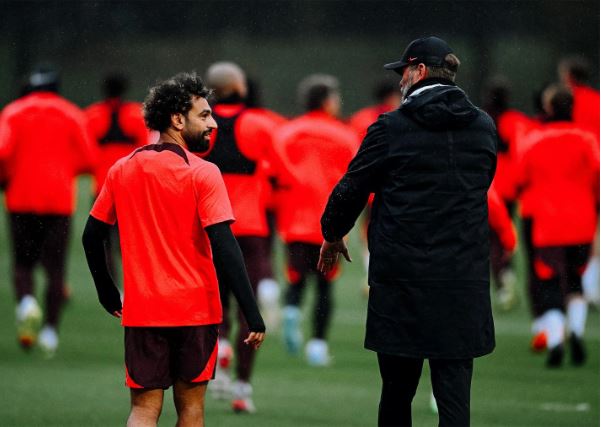 محمد صلاح ويورجن كلوب في التدريبات