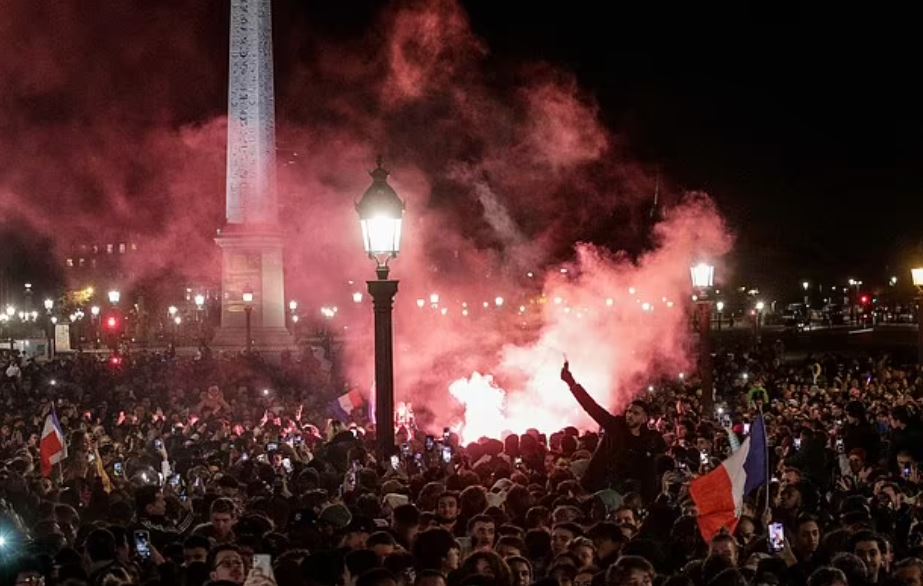 احتفلات الجكهور الفرنسي بالمنتخب