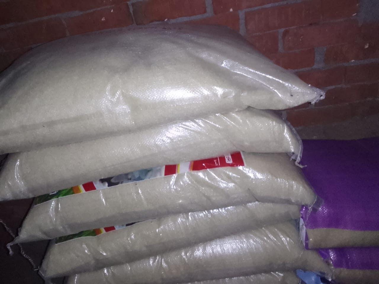ضبط أصحاب مخازن تحتكر 150 طن أرز أبيض