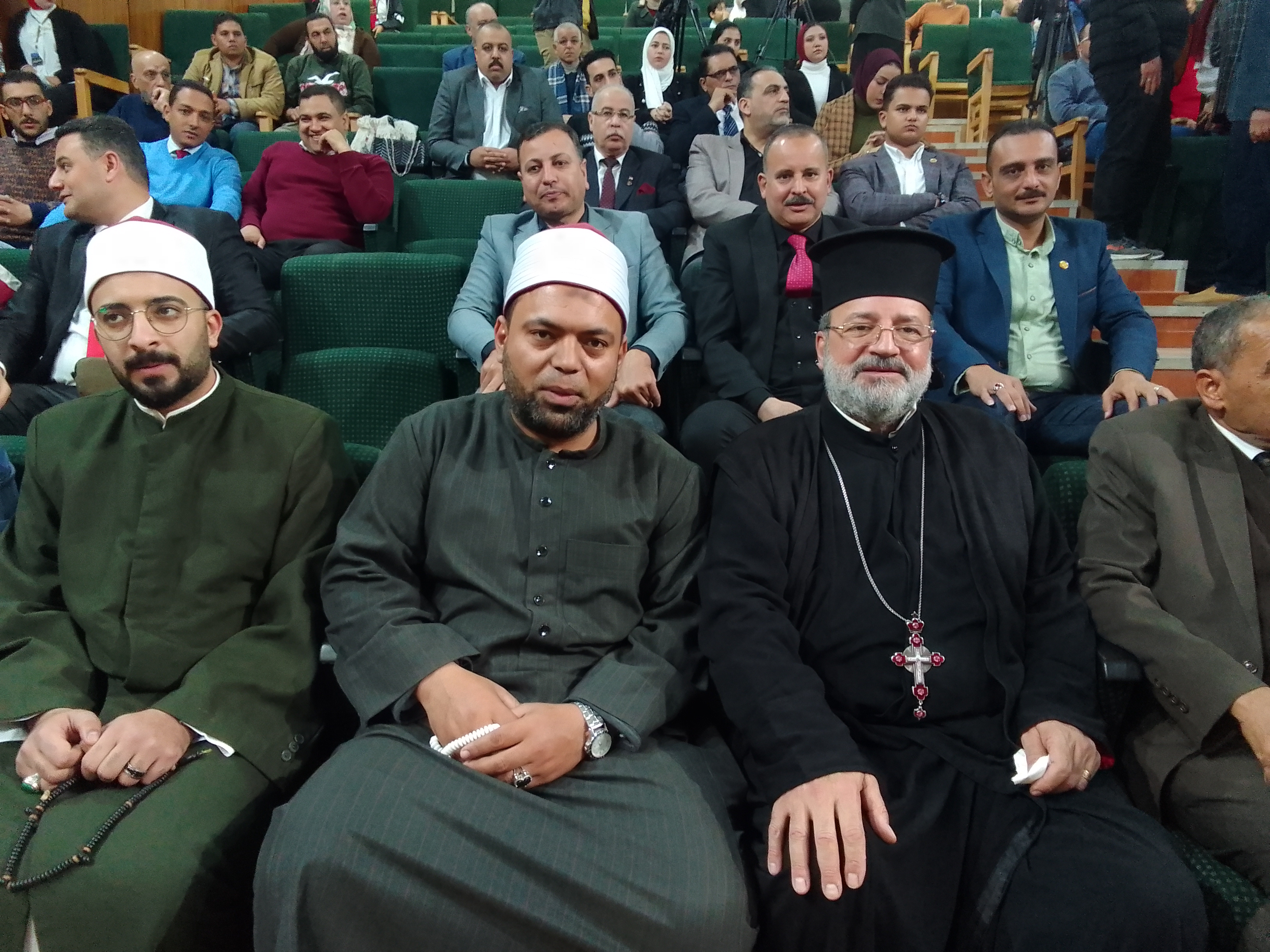 رجال الدين يشاركون الحوار الوطني لحزب حماة الوطن بدمياط (2)