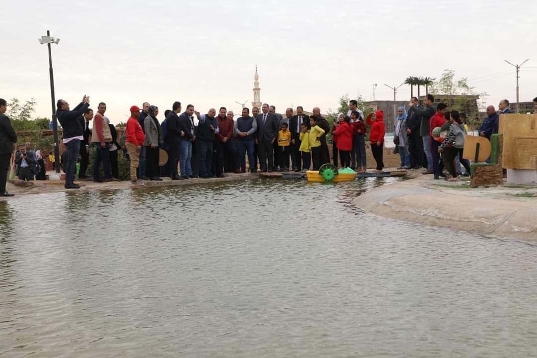 محافظ الوادي الجديد يستقبل أعضاء لجنة الزراعة والري مجلس النواب (14)