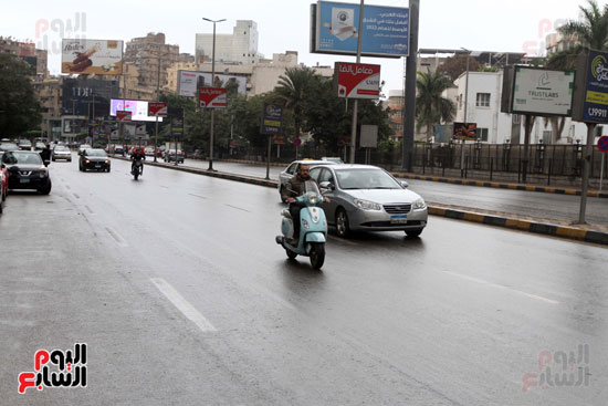 أمطار على مناطق متفرقة بالقاهرة الكبرى (4)