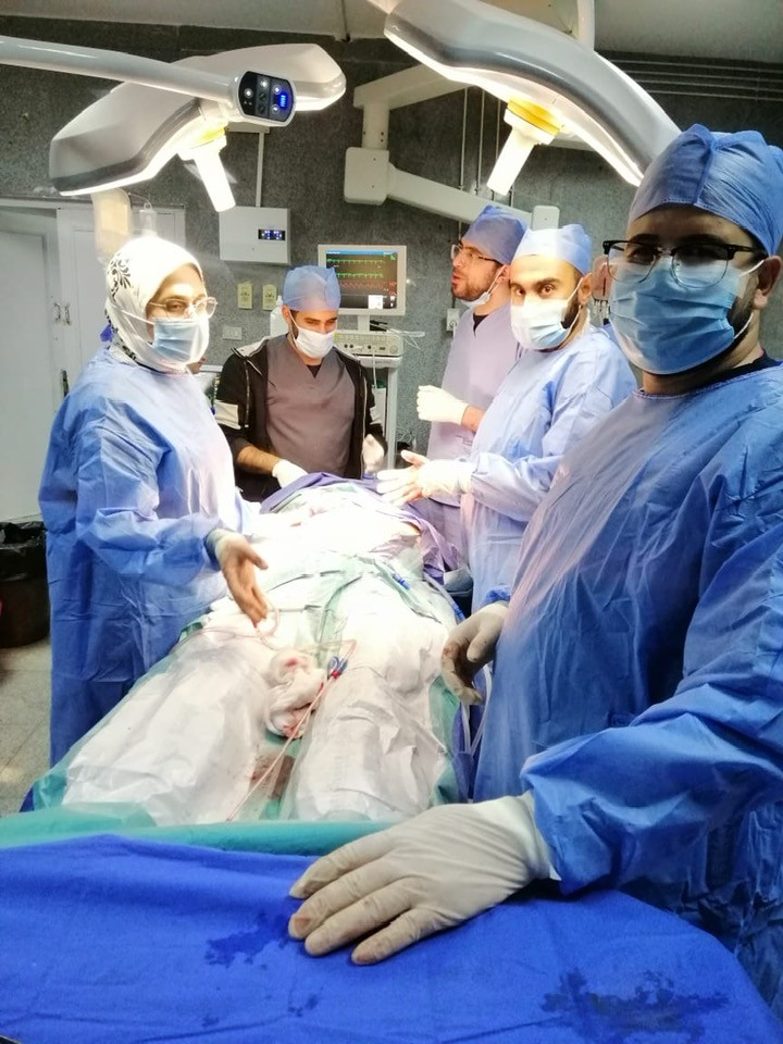 الفريق الجراحي الفريق الجراحي