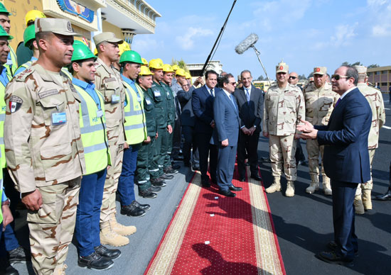 الرئيس السيسي يشهد افتتاح مشروعات جديدة (3)