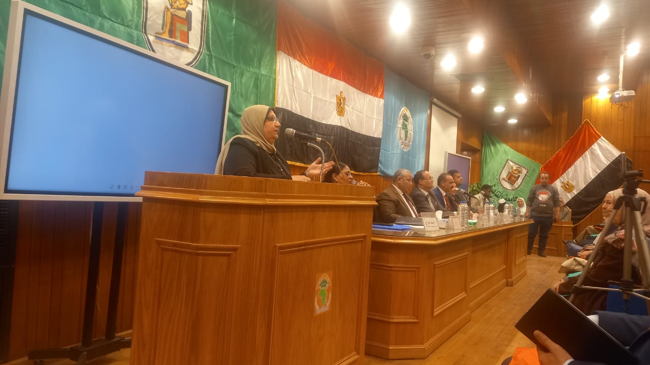 موتمر حوض النيل جامعة القاهة  (1)