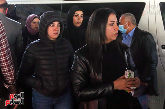 مراسم تشييع جنازة والد آية عبد الله (12)