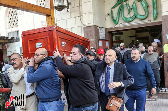 مراسم تشييع جنازة والد آية عبد الله (11)