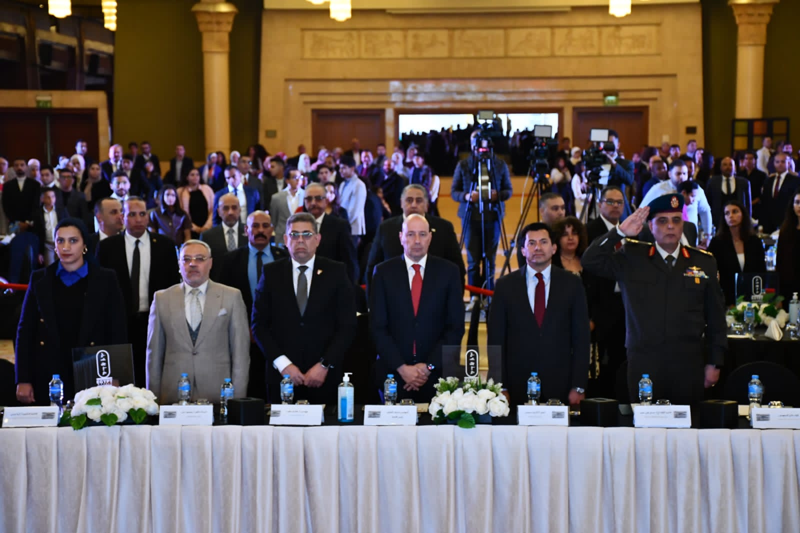 وزير الشباب والرياضة يحضر حفل توزيع جوائز الاتحاد المصري للخماسي الحديث (1)