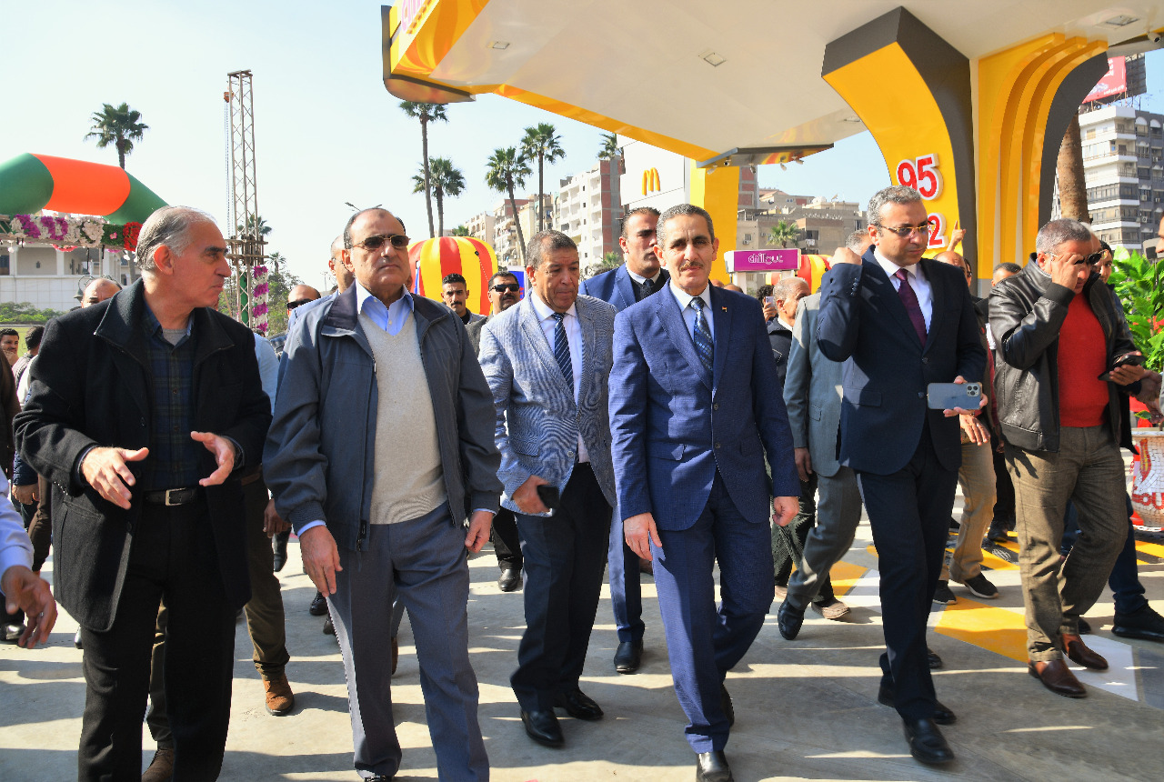 افتتاح محطة شيل أوت للوقود بطنطا  (1)
