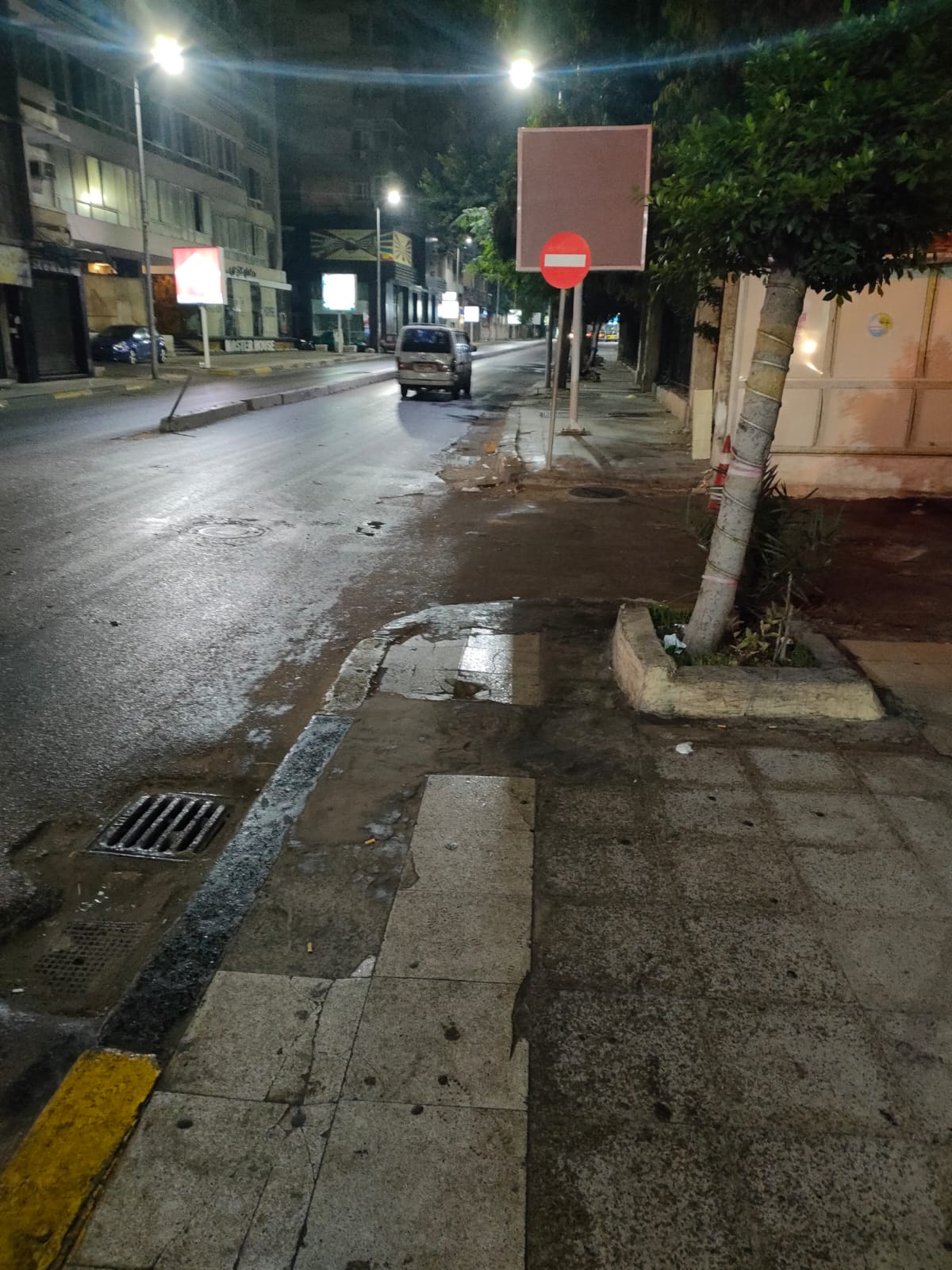 هطول الأمطار الخفيفة والمتوسطة على مناطق متفرقة بالإسكندرية  (4)