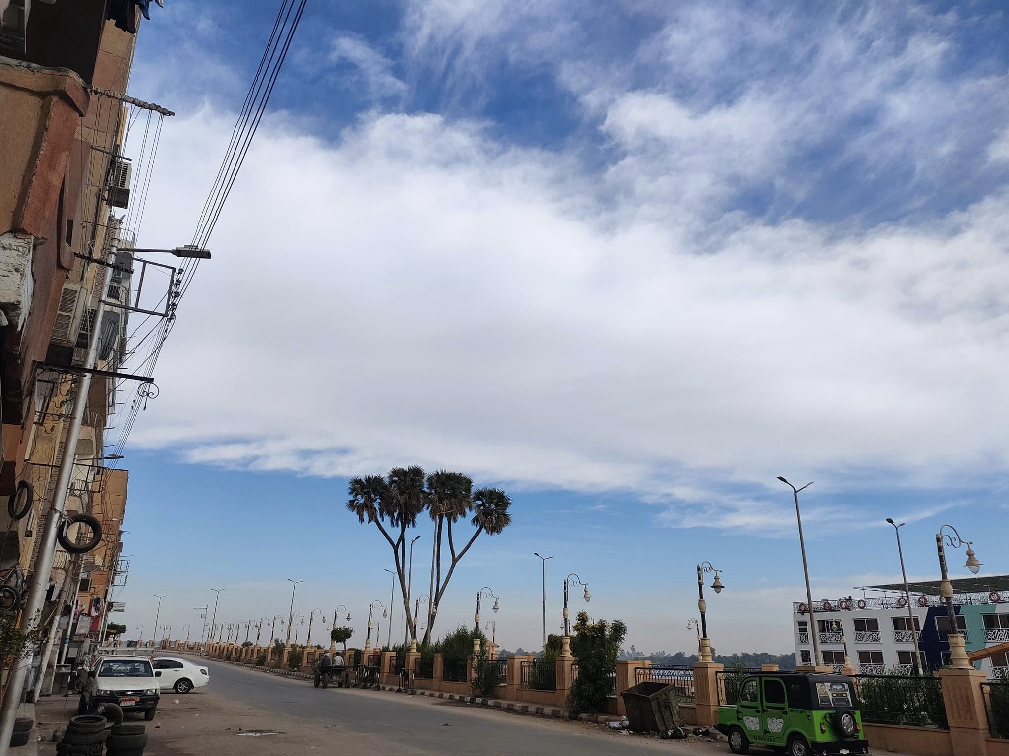 الغيوم الكثيفة فى سماء محافظة الأقصر
