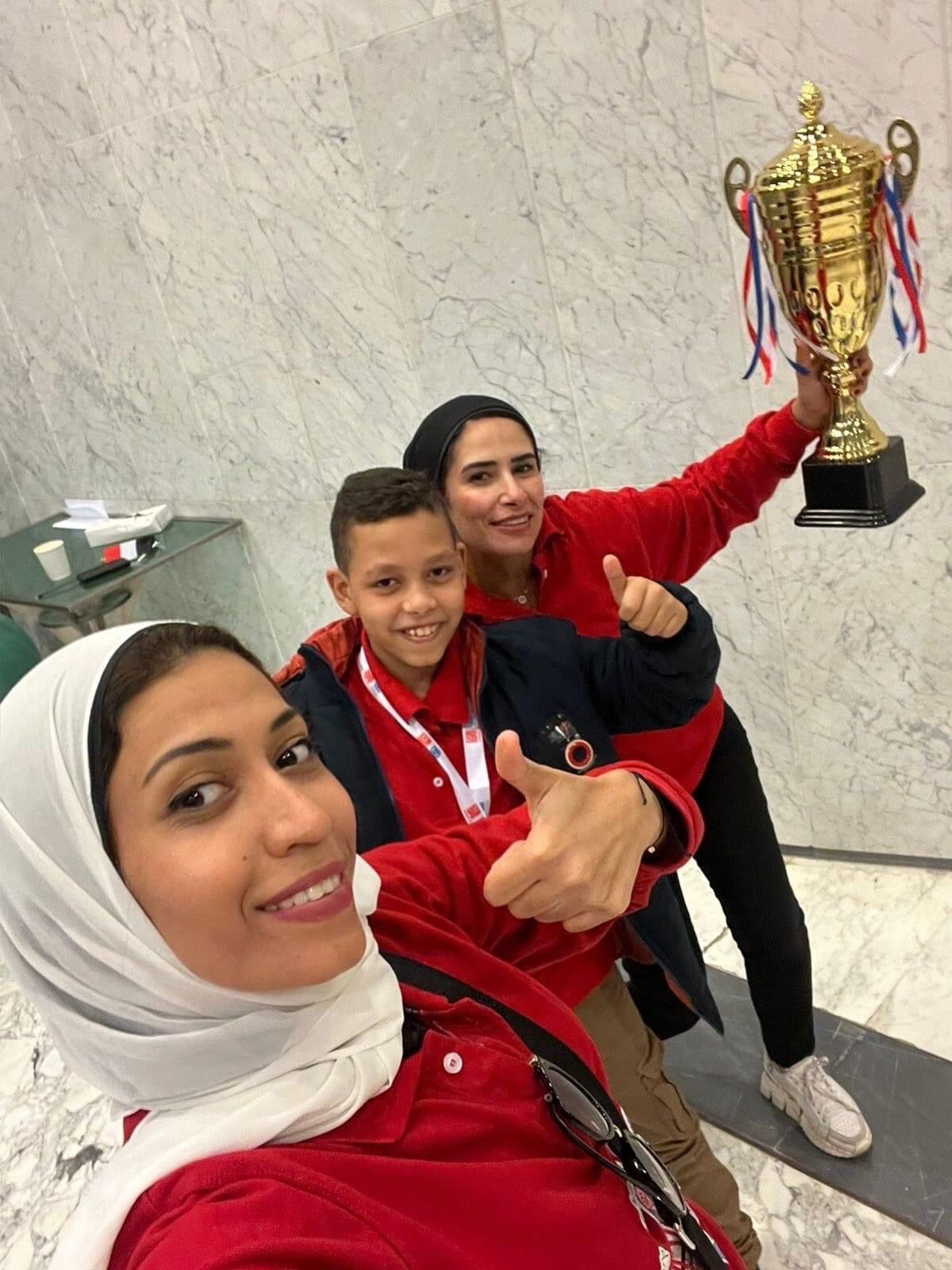 الطالب إبراهيم محمد يفوز بالمركز الأول عالميا فى مسابقة كنكن