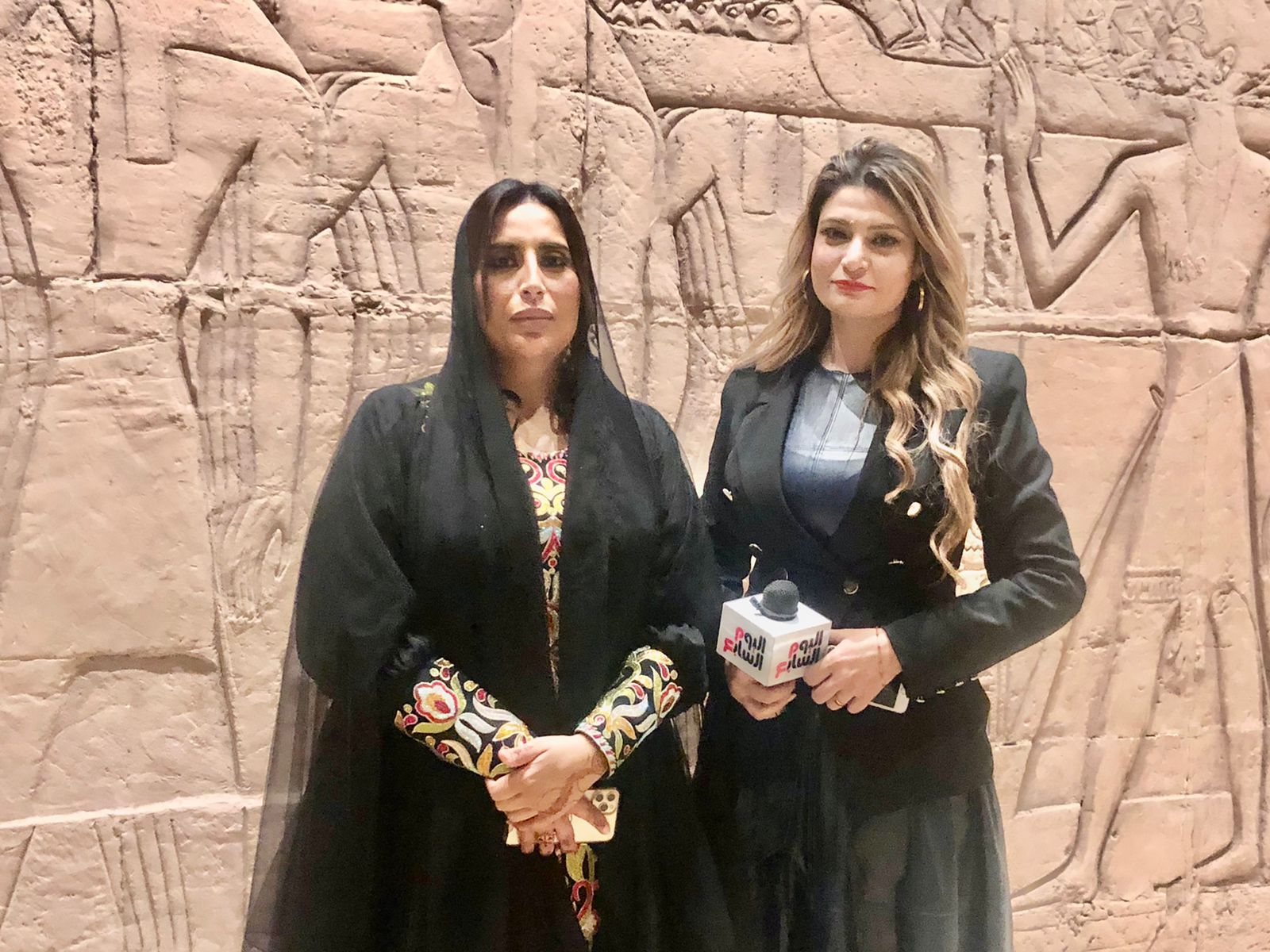 سفيرة الإمارات مع الزميلة إيمان حنا