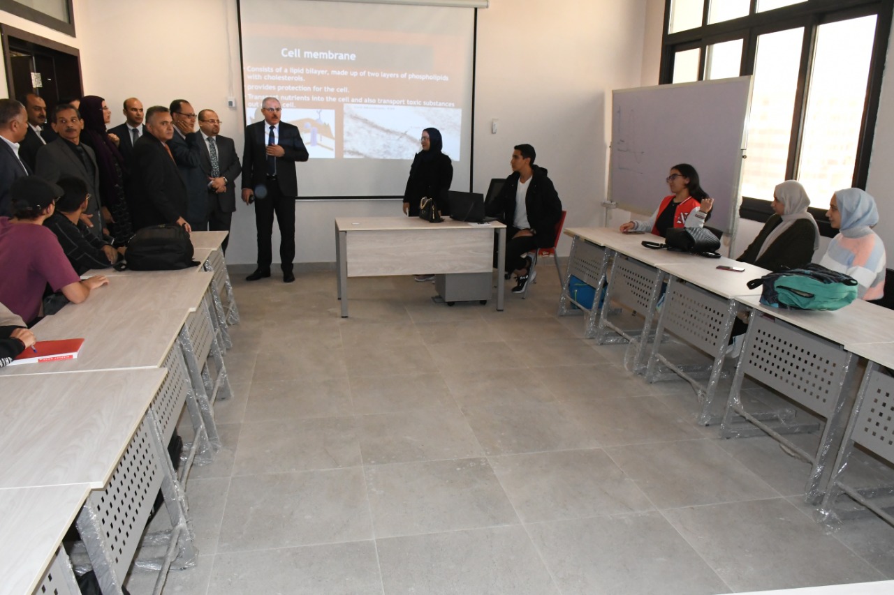 جانب من زيارة لجنة المجلس الأعلى للجامعات لجامعة الإسماعيلية الجديدة الأهلية  (4)