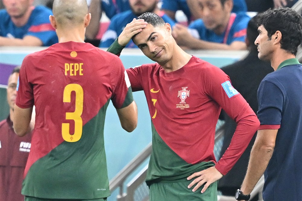 البرتغال ضد سويسرا (16)