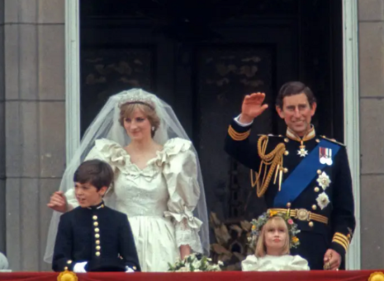 حفل زفاف الملك تشارلز والأميرة ديانا