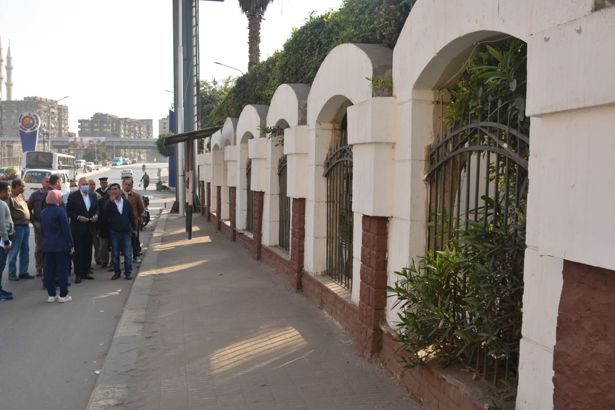 محافظ القليوبية يتفقد المنطقة المحيطة بقصر محمد علي (10)