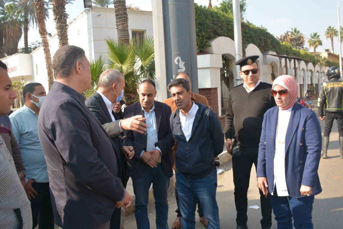محافظ القليوبية يتفقد المنطقة المحيطة بقصر محمد علي (6)