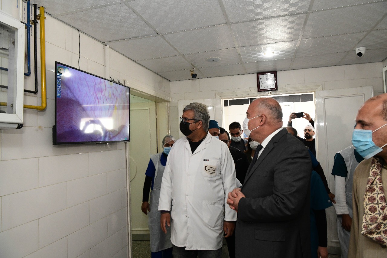 افتتاح أول وحدة مناظير جراحية في مستشفى قنا (6)
