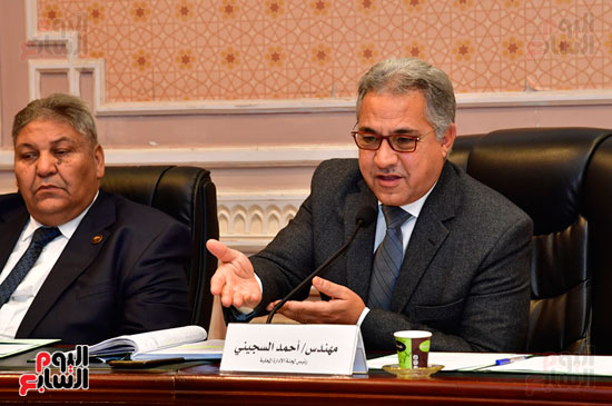 اجتماع لجنة الادارة المحلية برئاسة المهندس أحمد السجيني رئيس لجنة الإدارة المحلية  (4)
