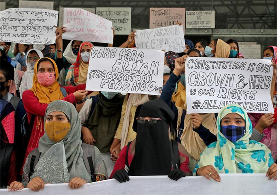 احتجاجات على قضية الحجاب