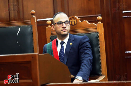 محاكمة رجل الأعمال حسن راتب (2)