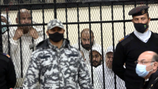 محاكمة رجل الأعمال حسن راتب (13)