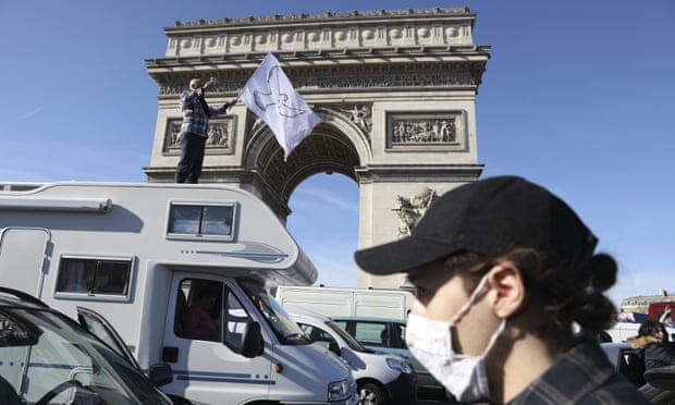 المظاهرات فى باريس