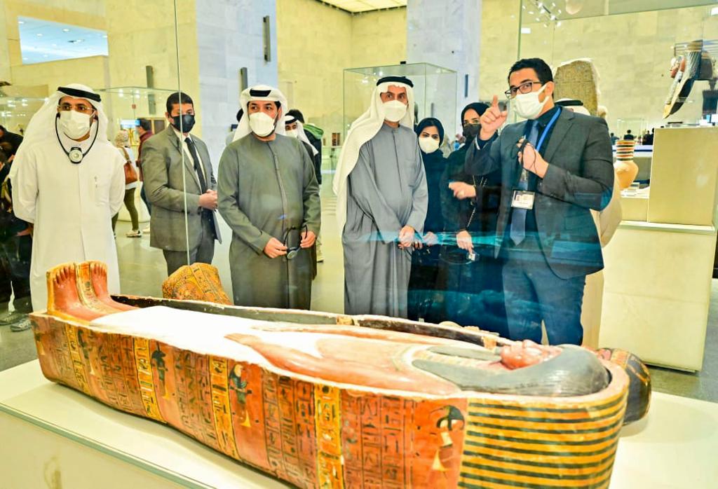 الوفد الإماراتي يشيد بمتحف الحضارة