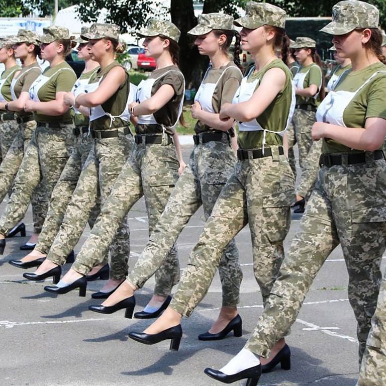 الجيش النسائي الأوكراني (1)