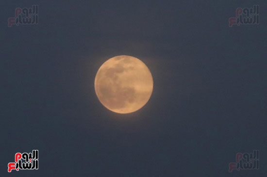 القمر البدر  (7)