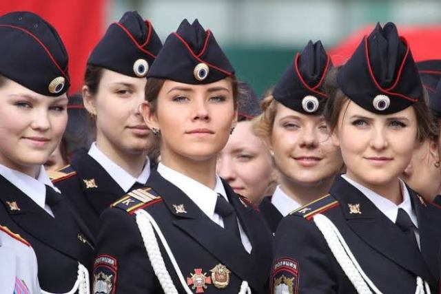 حسناوات الجيش الروسي (1)