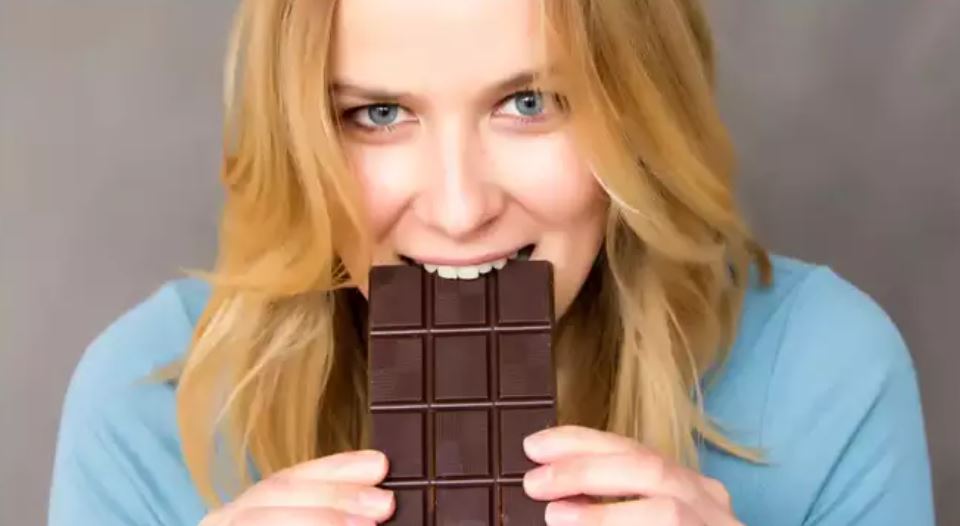 فوائد تناول الشوكولاتة يوميا