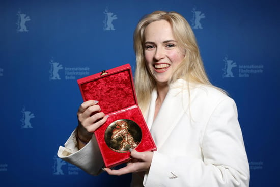 أناستازيا فيبر ، الحائزة على جائزة الدب الذهبي