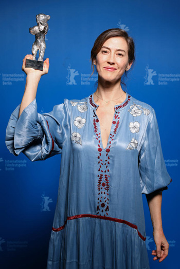 ناتاليا لوبيز جالاردو ، الحائزة على جائزة لجنة تحكيم الدب الفضي