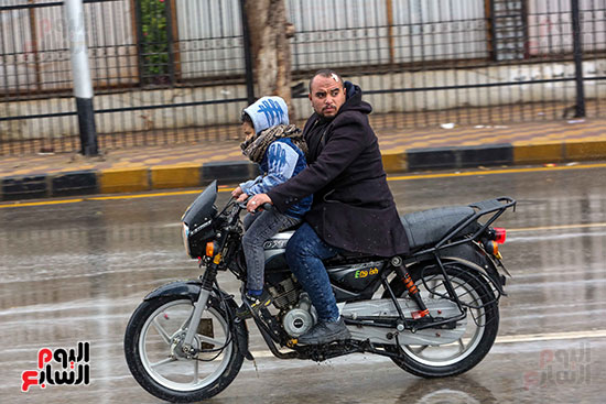 أمطار غزيرة ومتوسطة على القاهرة الكبرى (16)