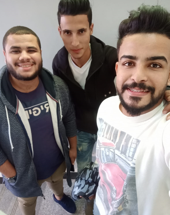 الطلاب ب الطلاب ب