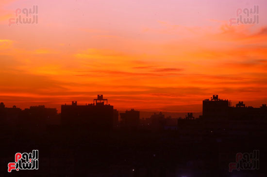 الألوان المبهجة فى سماء القاهرة